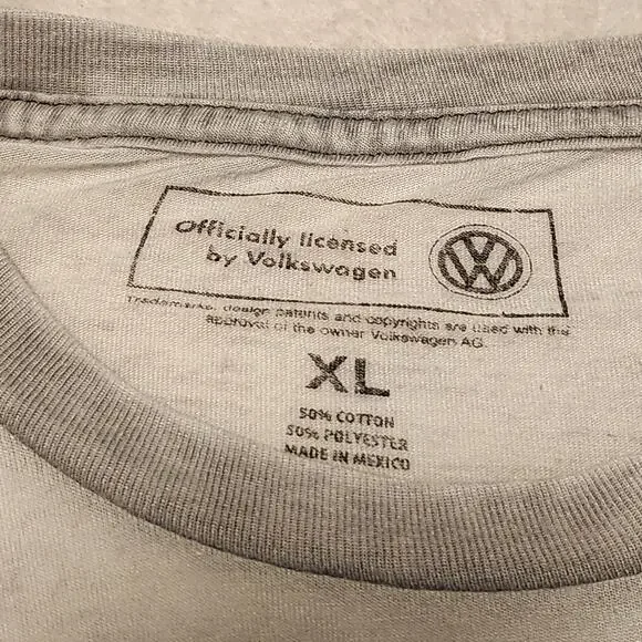 VW Volkswagon Fahrvergnügen Officially Licensed Sheer Lightweight T-Shirt Mens L - Picture 3 of 4